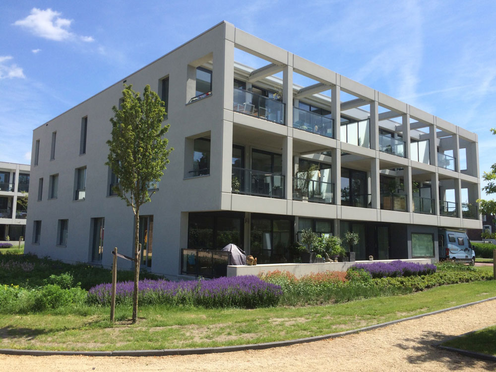 Apartment block built by private homebuilders 